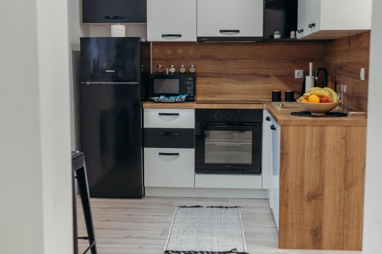 Holy Apartment Dakovo Exterior photo